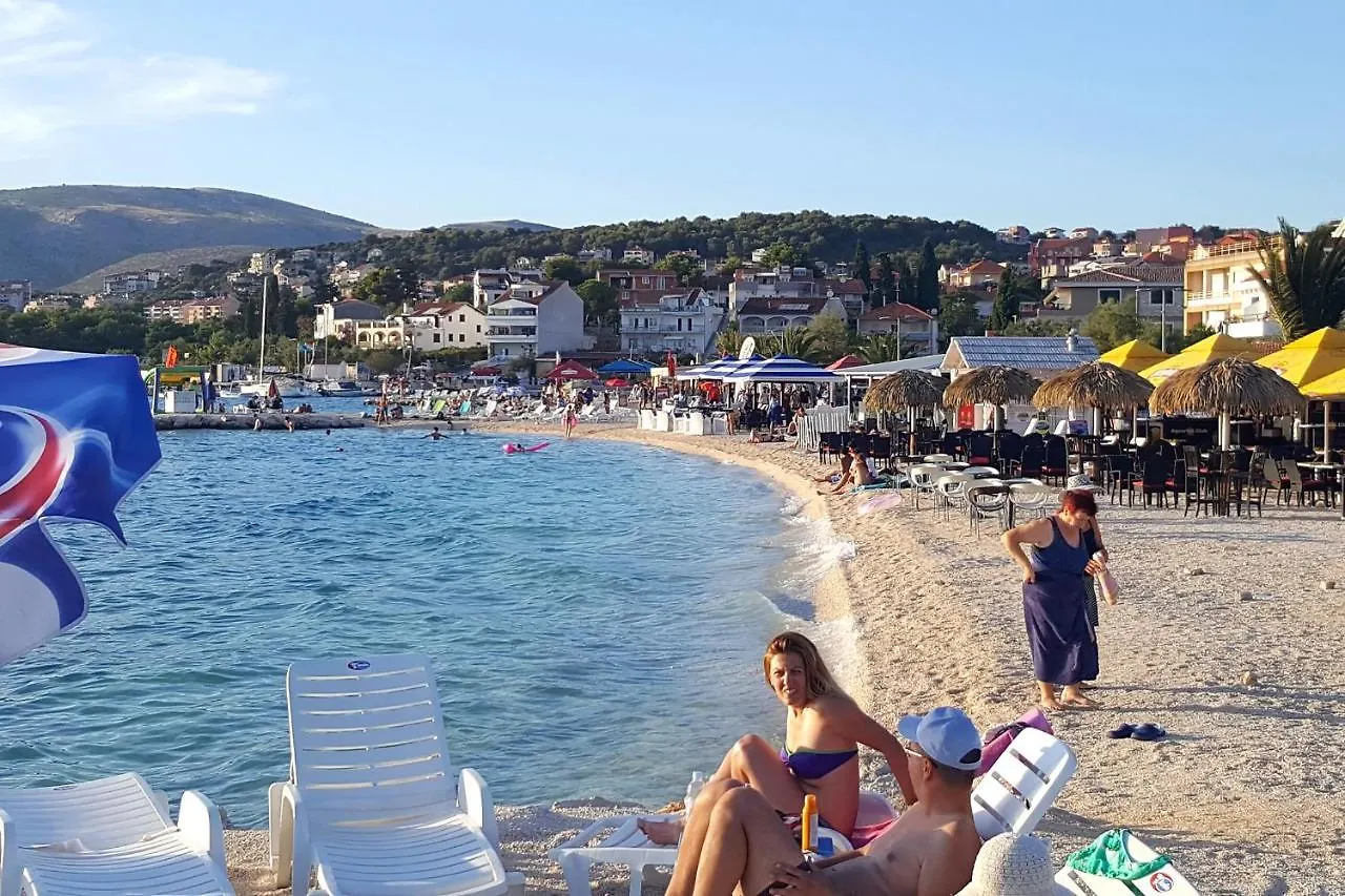 Apartments With A Parking Space Okrug Gornji, Ciovo - 19711 Trogir 0*,  Croatia