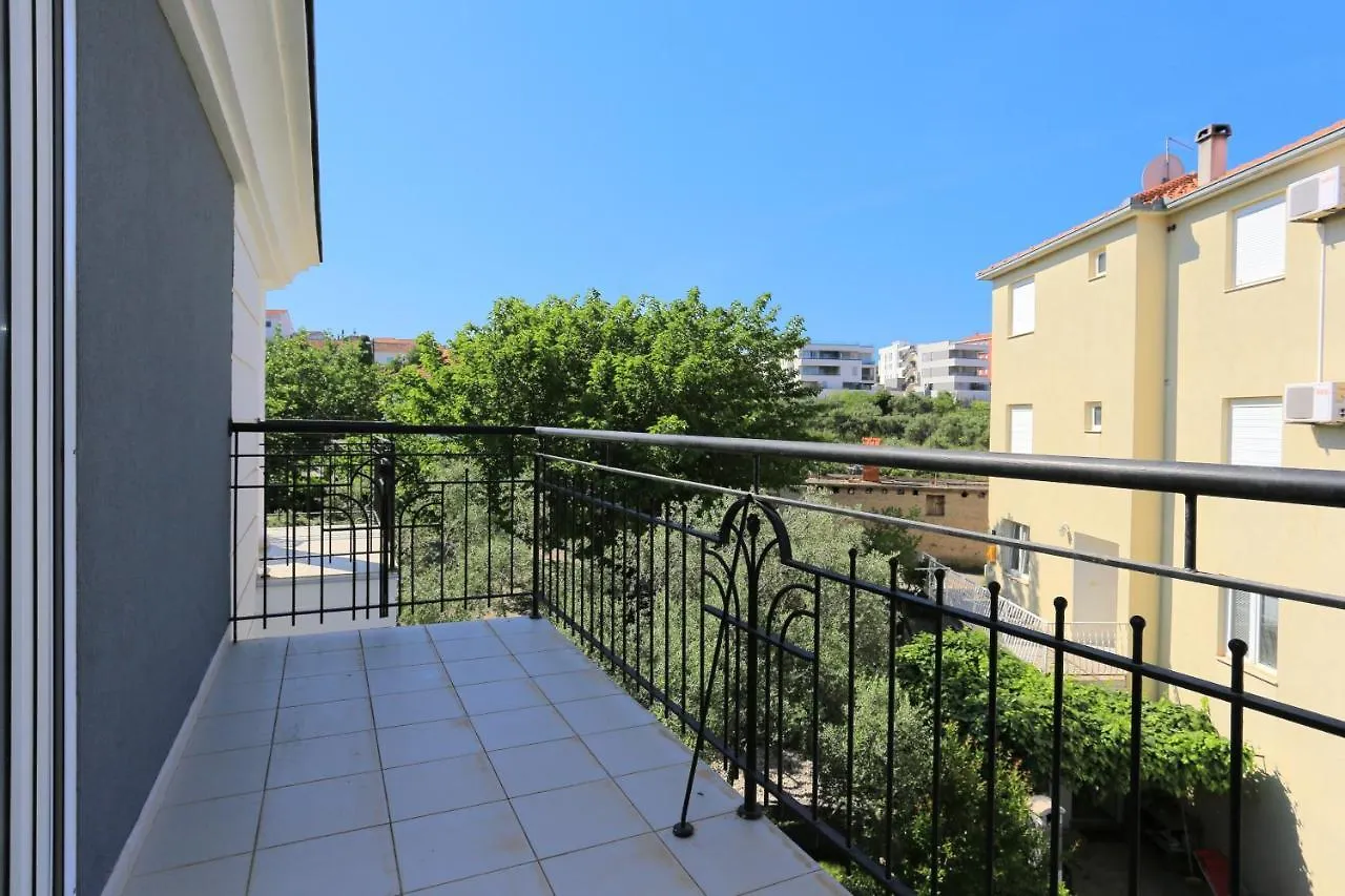 Apartments With A Parking Space Okrug Gornji, Ciovo - 19711 Trogir