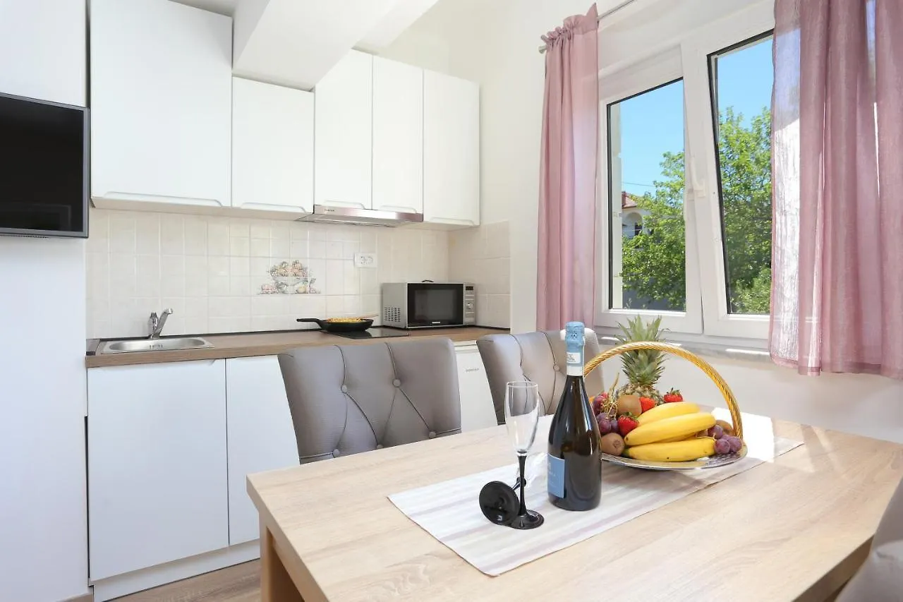 Apartments With A Parking Space Okrug Gornji, Ciovo - 19711 Trogir Croatia